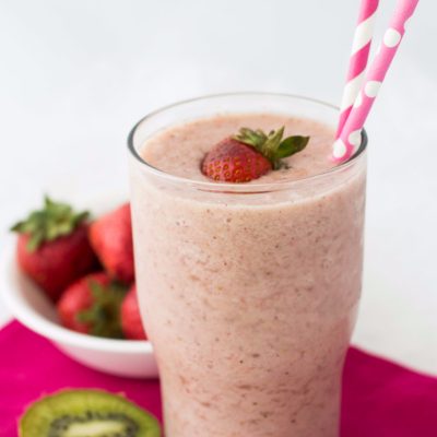 Refreshing Strawberry Kiwi Smoothie – Vegetarian and Gluten Free