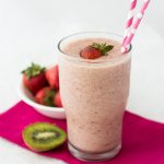 Refresh yourself with this ice cold strawberry kiwi smoothie!