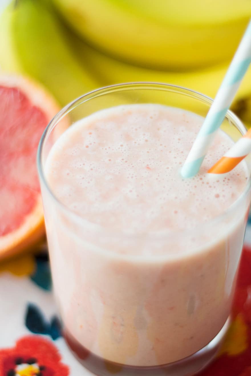 Grapefruit Banana Smoothie - healthy breakfast option