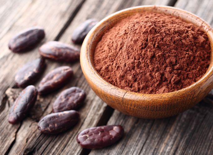cacao powder and beans 
