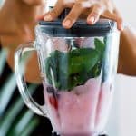 berry spinach smoothie in blender